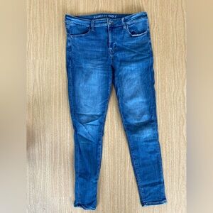 American eagle jegging skinny jean long